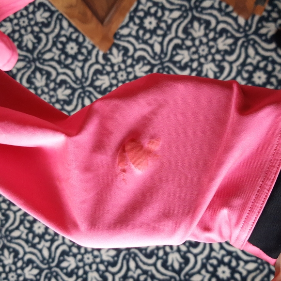 Adidas long sleeve - Picture 3 of 4